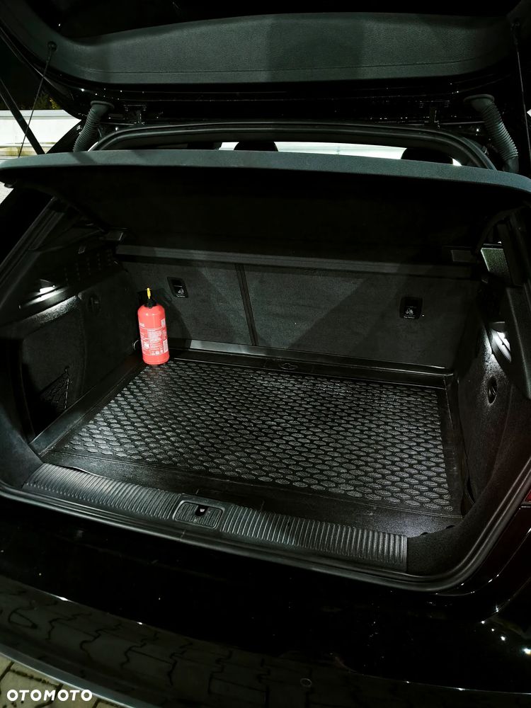 Audi A3 Sportback - 16