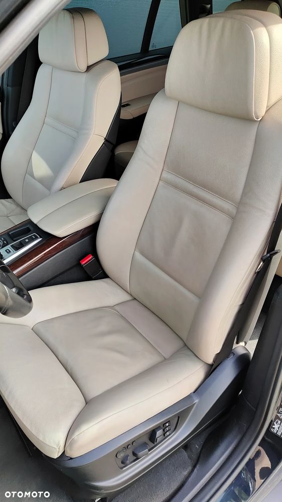 BMW X5 4.0d xDrive - 17