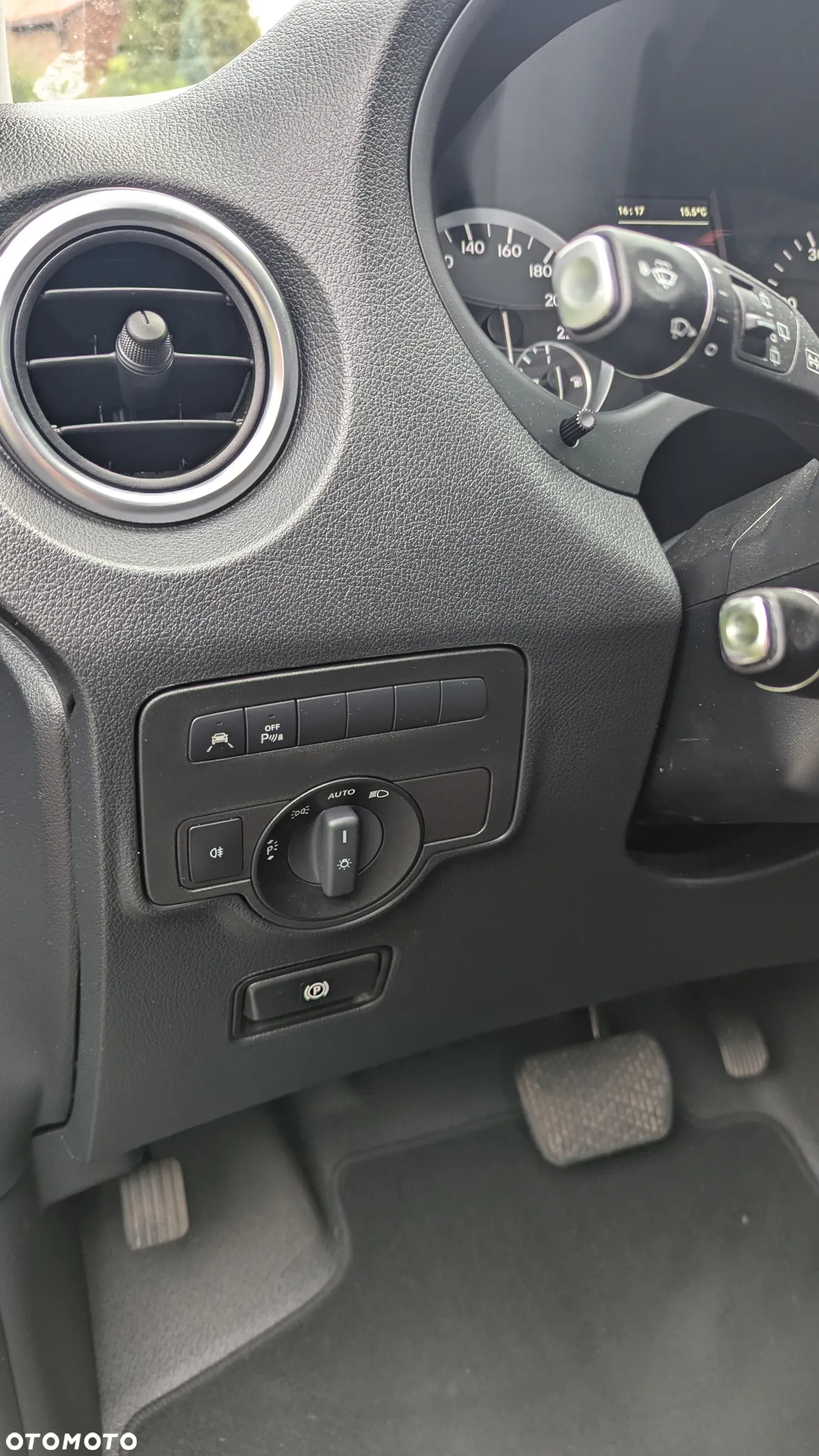 Mercedes-Benz Vito - 9