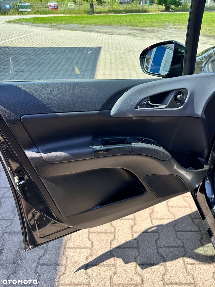 Opel Meriva - 10