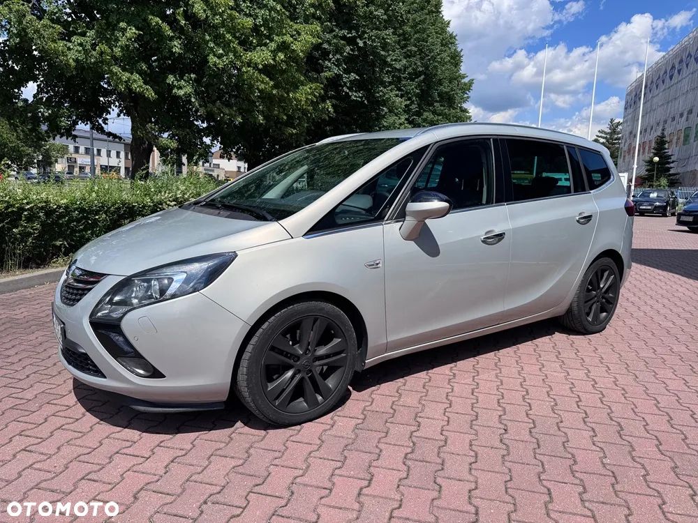 Opel Zafira 2.0 CDTI Cosmo - 4