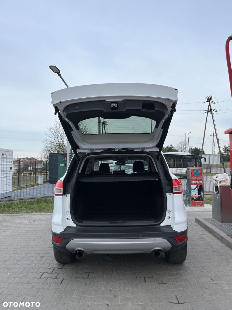 Ford Kuga 1.5 EcoBoost 4x4 Titanium - 8