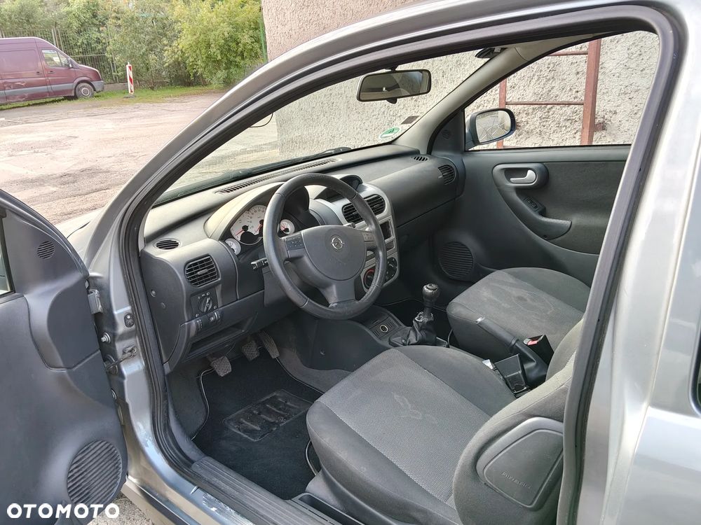 Opel Corsa 1.2 16V Sport - 7