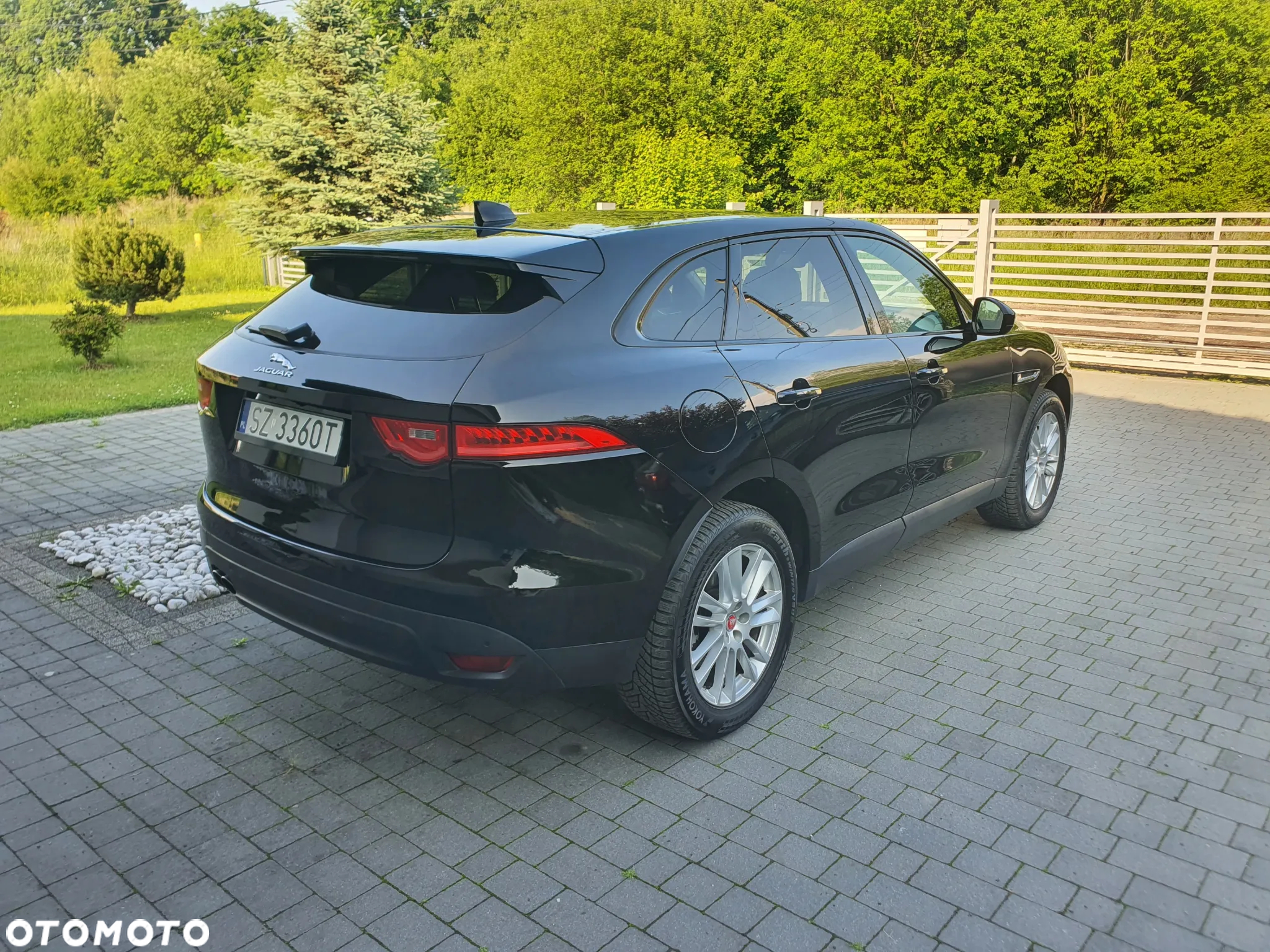 Jaguar F-Pace 2.0 i4D AWD Portfolio - 4