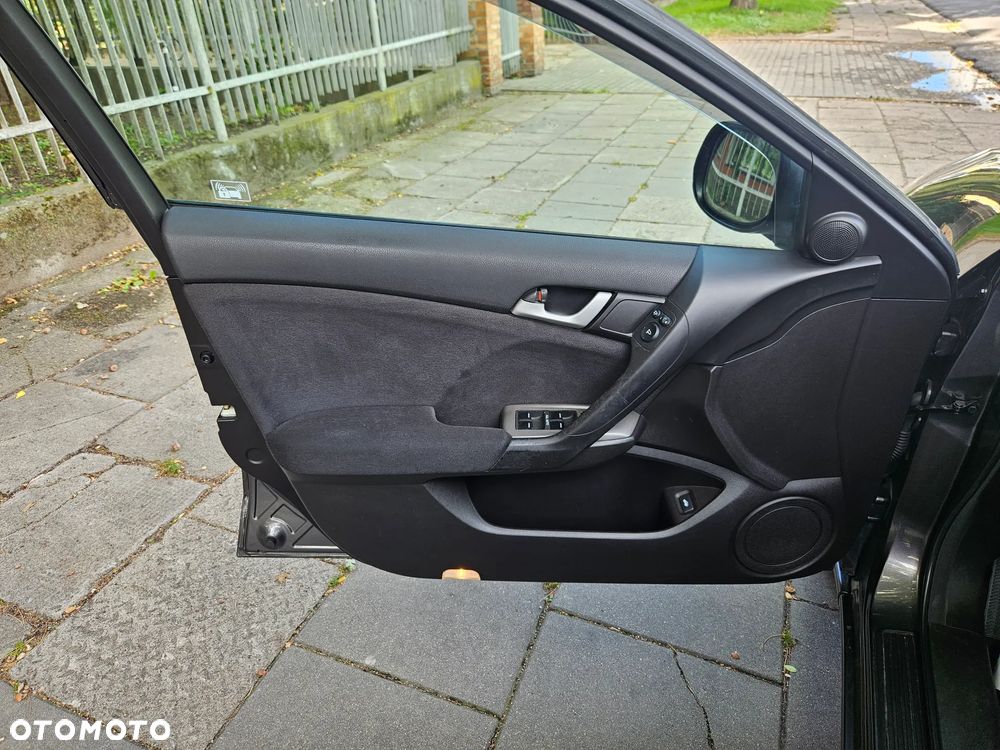 Honda Accord 2.0 50 Jahre Edition - 14