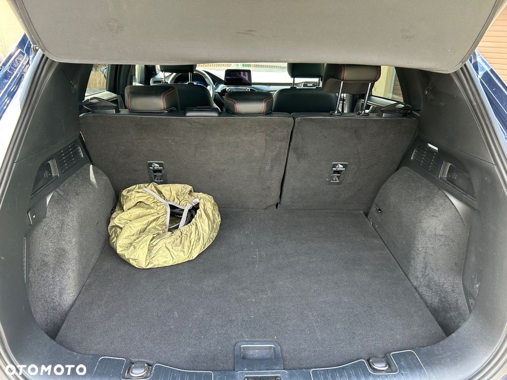 Ford Kuga 2.5 Duratec PHEV ST-LINE X - 20