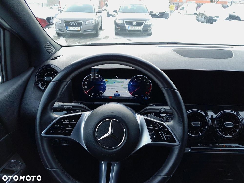 Mercedes-Benz Klasa B 200 7G-DCT - 15