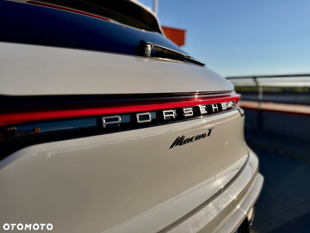 Porsche Macan T - 10