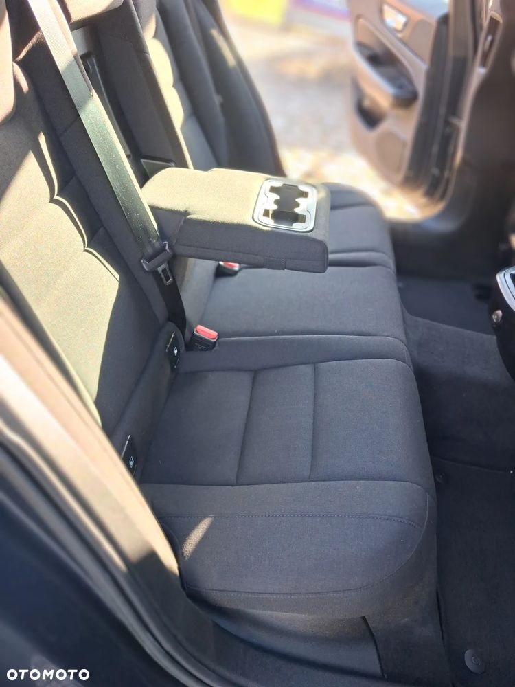 Volvo V60 B4 D Geartronic Momentum Pro - 14