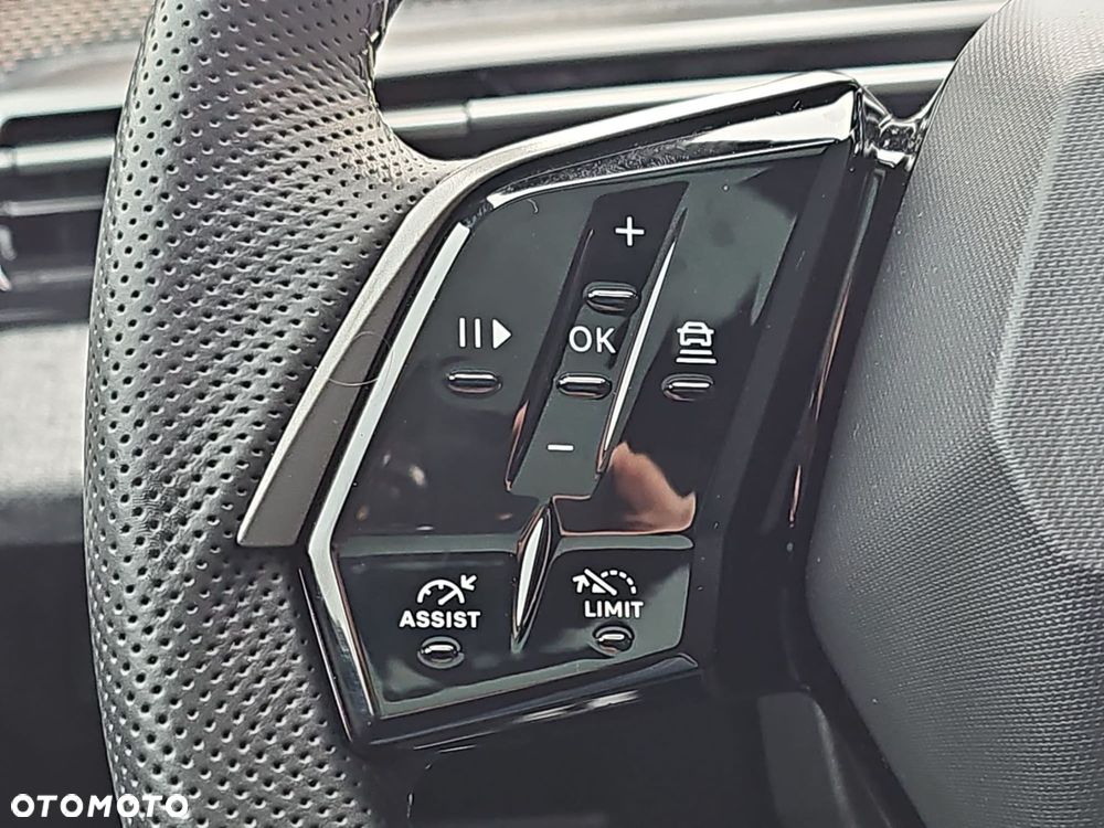 Peugeot 5008 1.2 PureTech mHEV GT Exclusive S&S e-DCS6 - 27