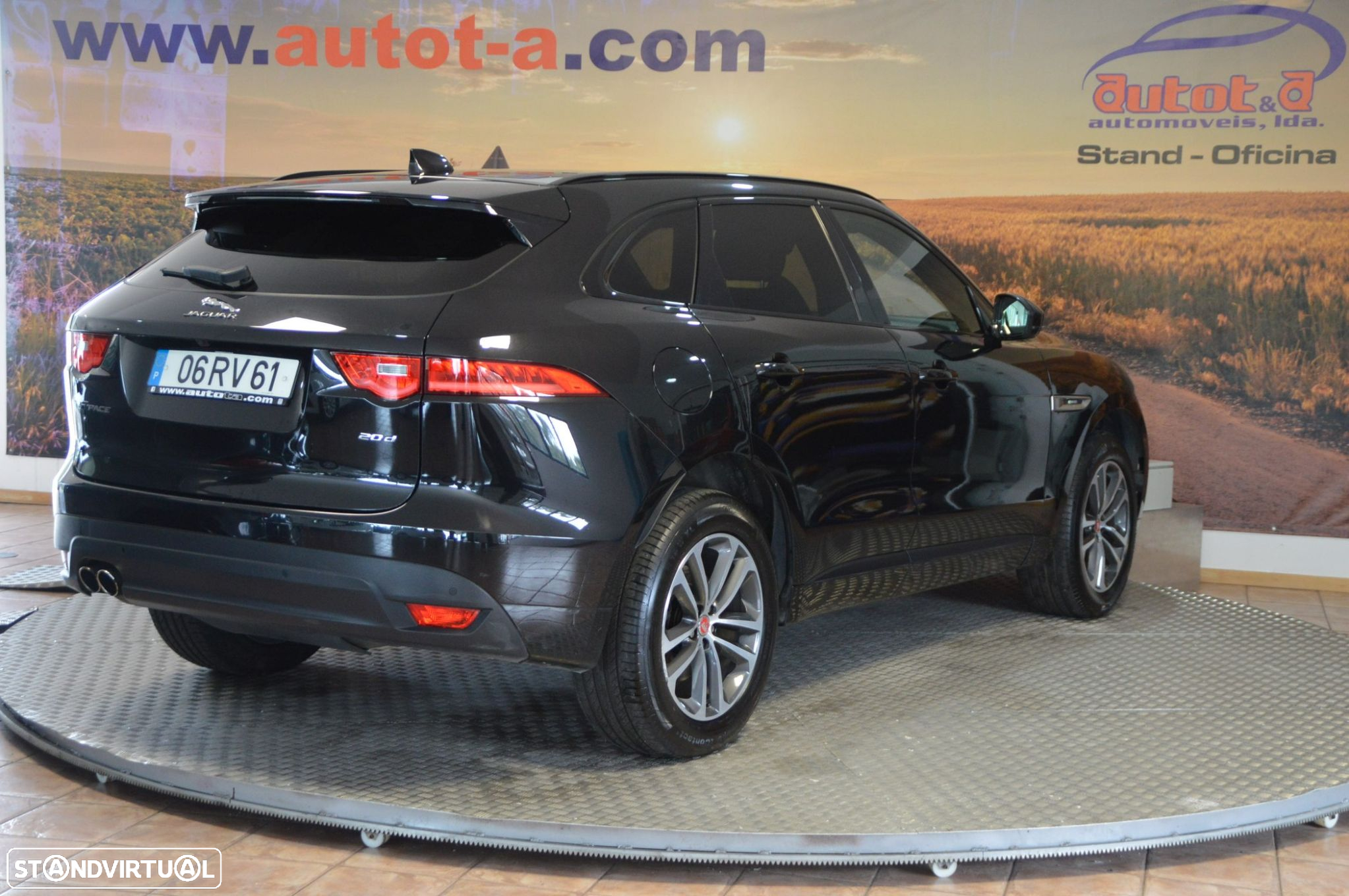 Jaguar F-Pace 2.0 i4D R-Sport AWD - 5
