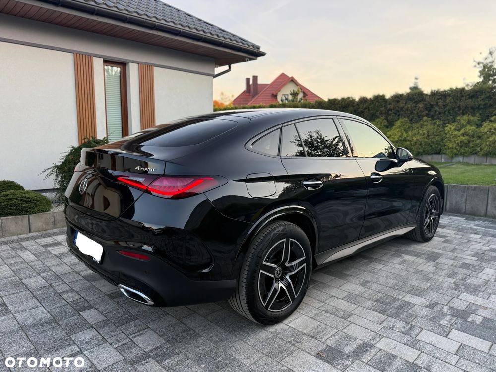 Mercedes-Benz GLC 220 d mHEV 4-Matic AMG Line - 4