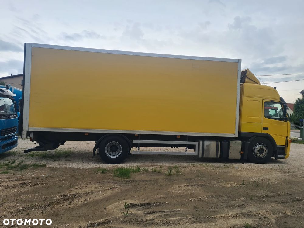 Volvo FM 410 KONTENER IZOTERMICZNY OTWIERANY BOK 18 PALET KABINA SYPIALNA - 3