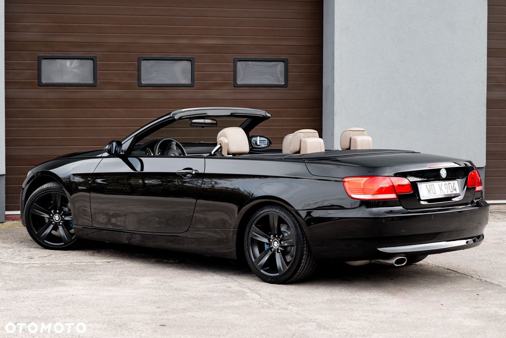 BMW Seria 3 320i Edition Exclusive - 13