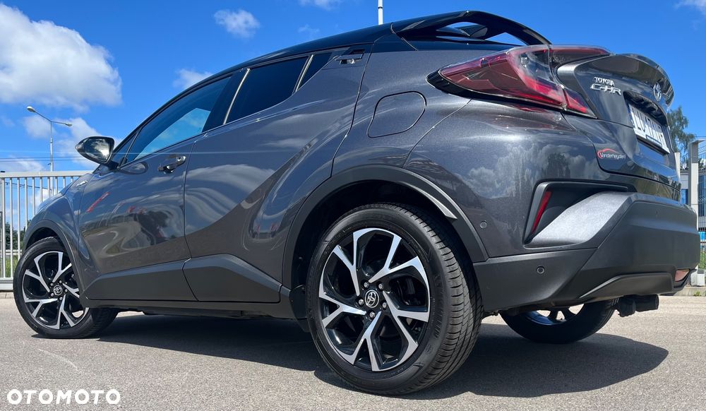Toyota C-HR Flow - 3