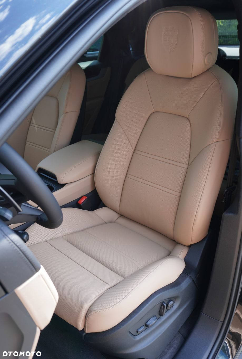 Porsche Cayenne Coupe - 15