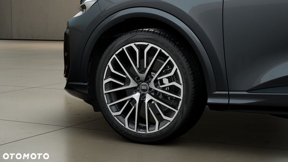 Audi SQ5 - 10