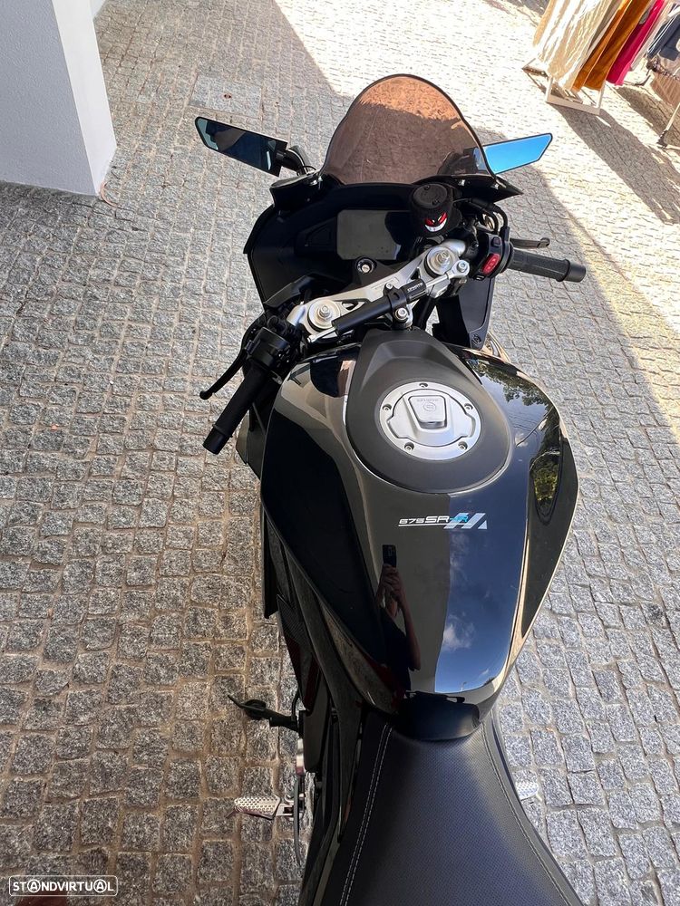 CF Moto 675SR-R - 7