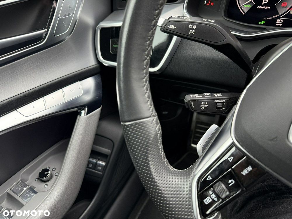 Audi A6 Avant 55 TFSI e quattro S tronic S line - 35