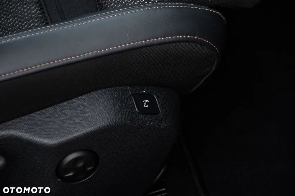 Peugeot 508 2.0 BlueHDi GT S&S - 37