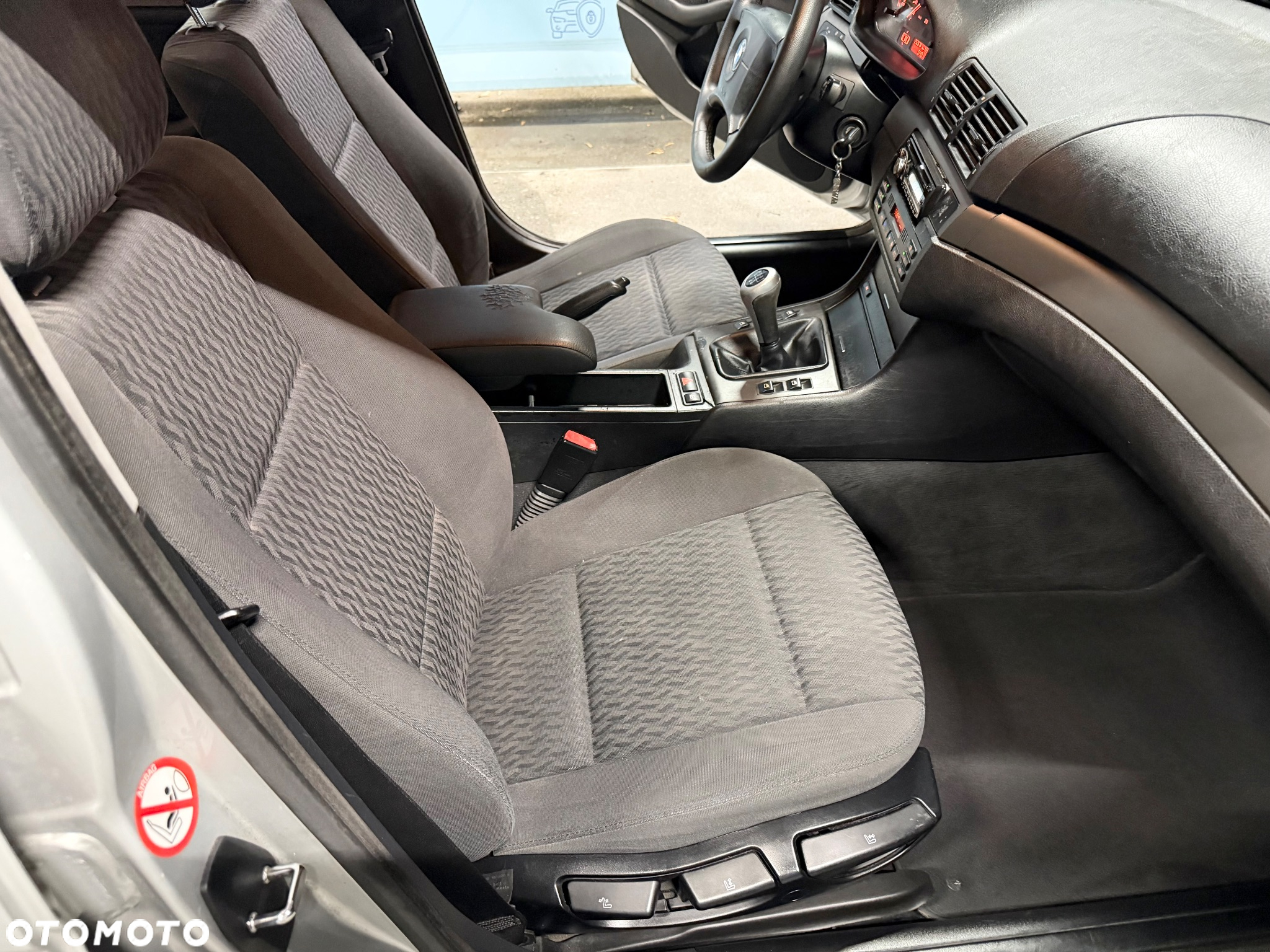 BMW Seria 3 320d - 22