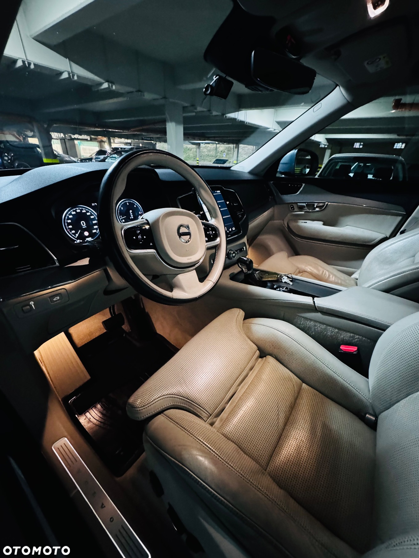 Volvo XC 90 D5 AWD Inscription - 9