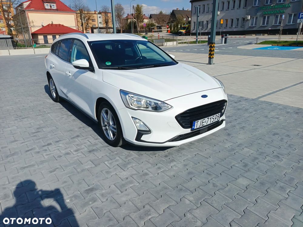 Ford Focus 1.5 EcoBlue Start-Stopp-System COOL&CONNECT DESIGN - 5
