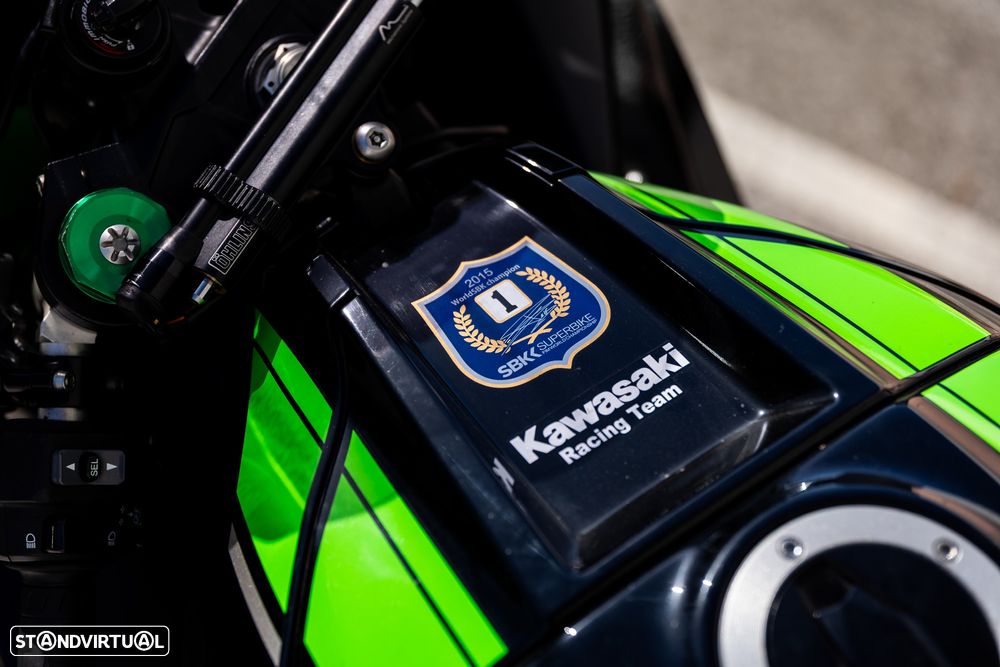 Kawasaki ZX ZX10R - 13