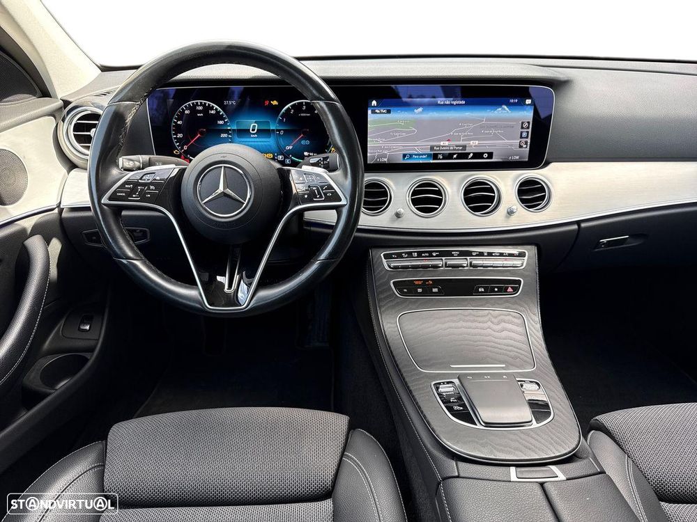 Mercedes-Benz E 300 - 13