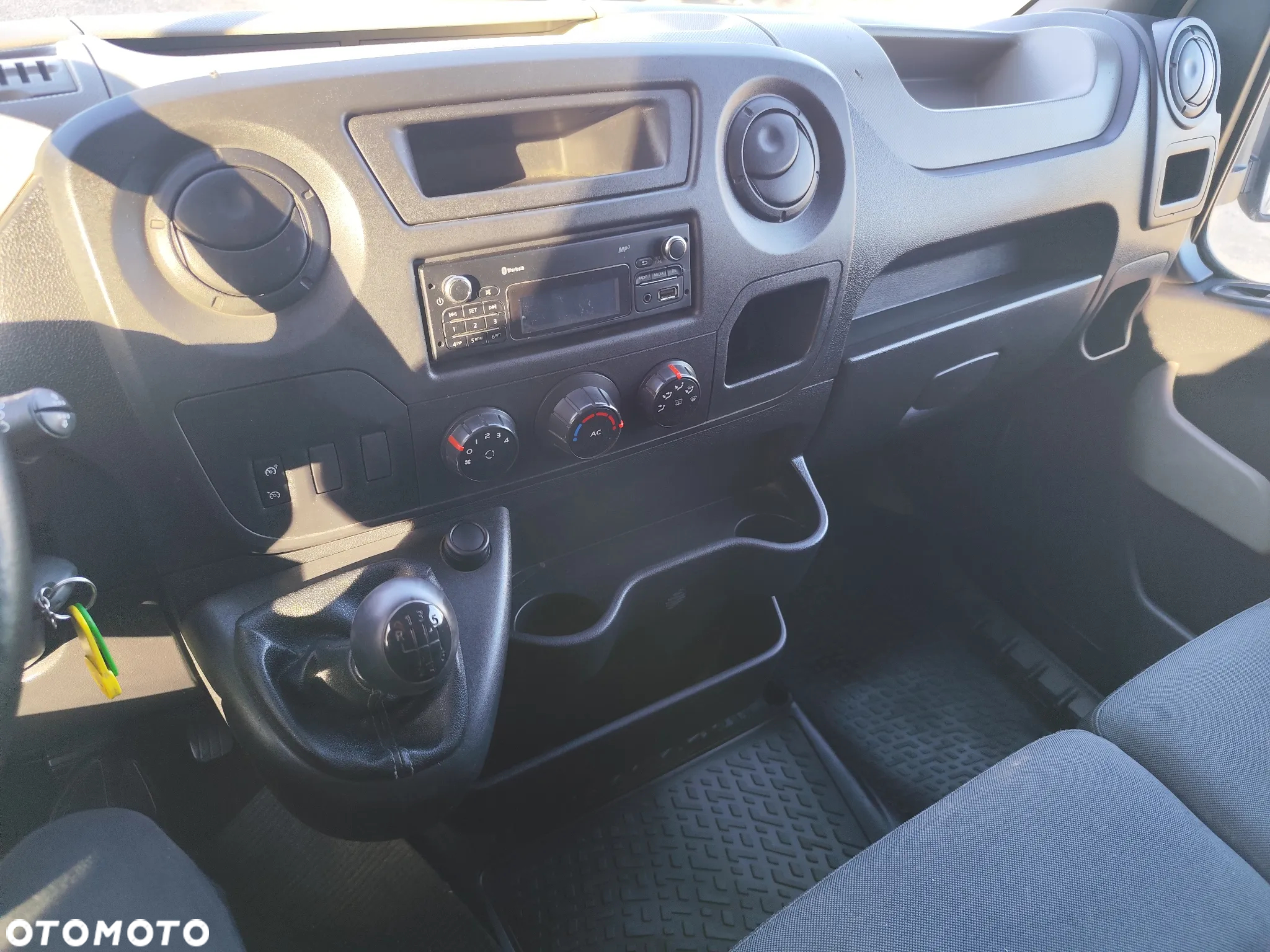 Iveco 35s16 - 13