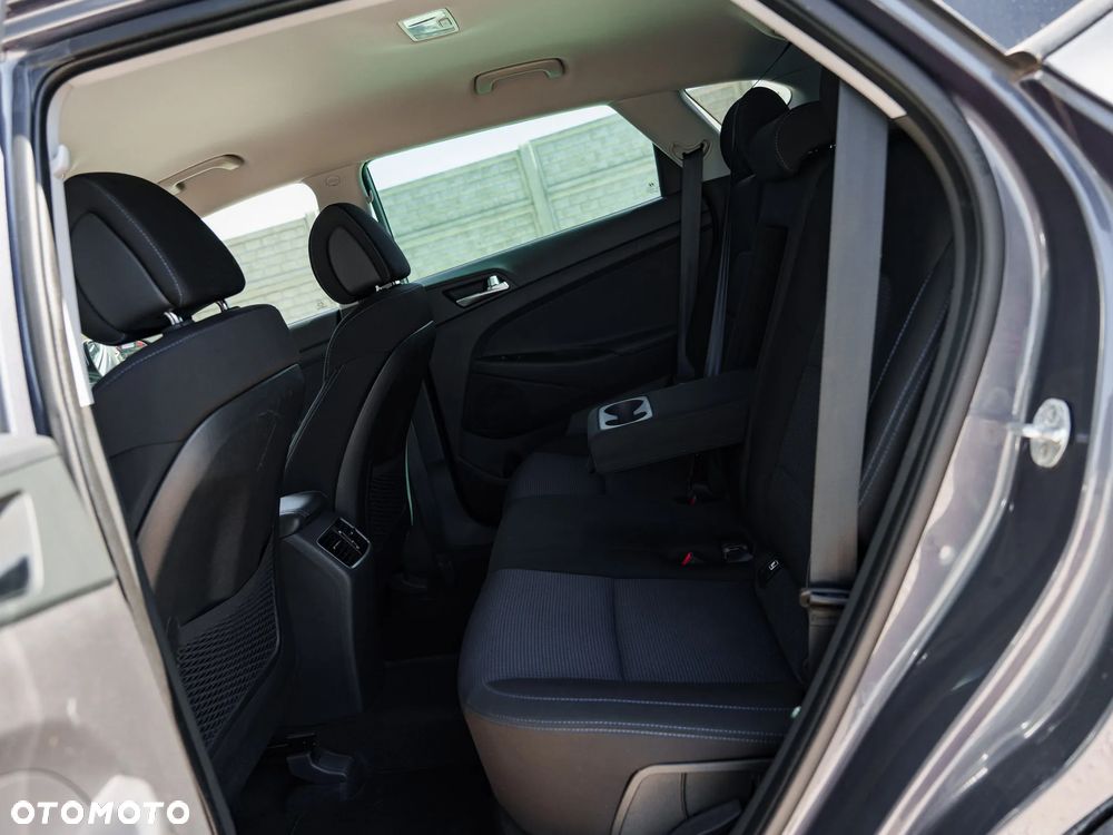 Hyundai Tucson blue 1.7 CRDi 2WD DCT Style - 15