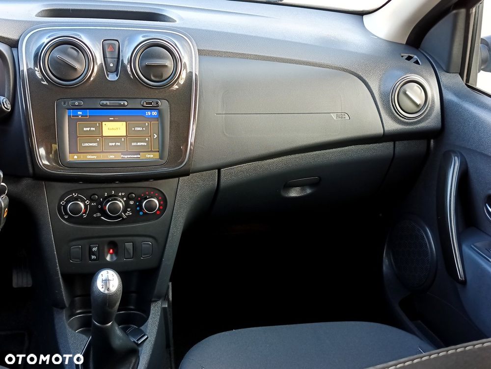 Dacia Sandero 0.9 TCe Laureate - 6