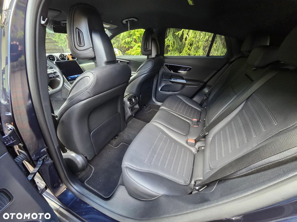 Mercedes-Benz GLC - 10