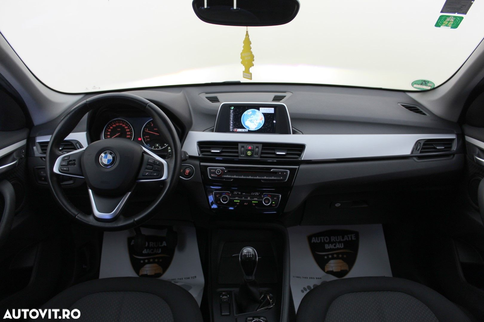 BMW X1 - 8