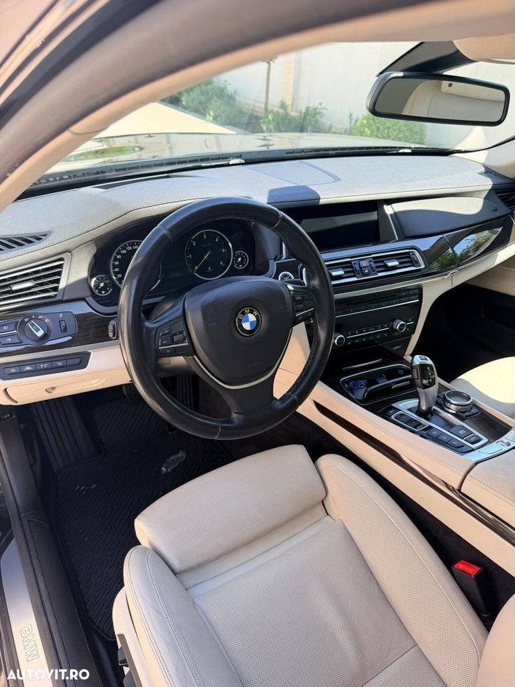 BMW Seria 7 750d xDrive - 7