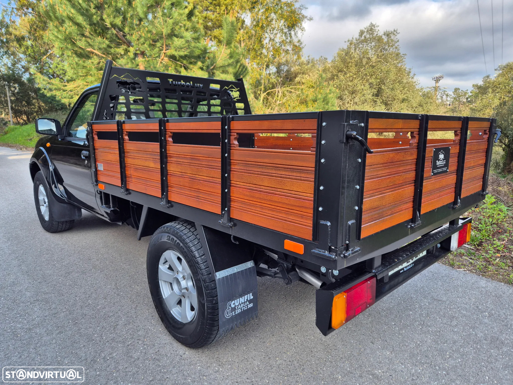 Nissan D22 Cab Simples 4X4 - 4