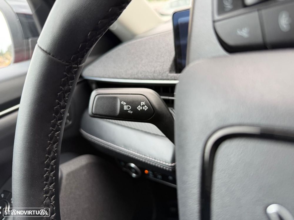 Ford Mustang Mach-E 98.7 kWh Premium - 22