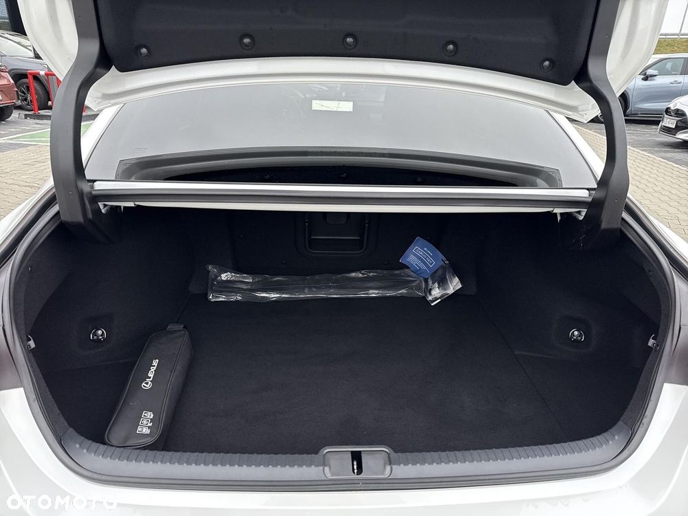 Lexus ES 300h Prestige - 10