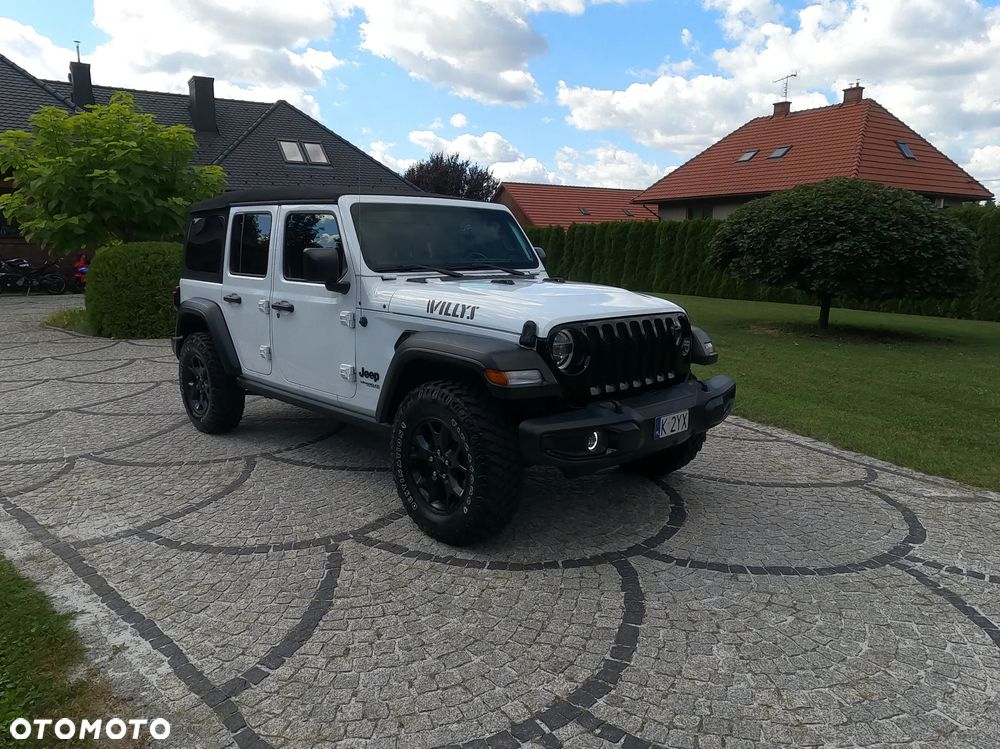 Jeep Wrangler - 8