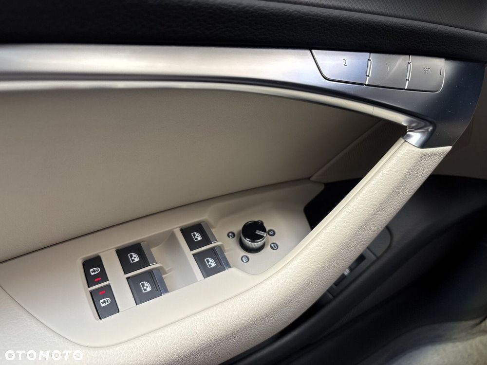 Audi A6 Avant - 25