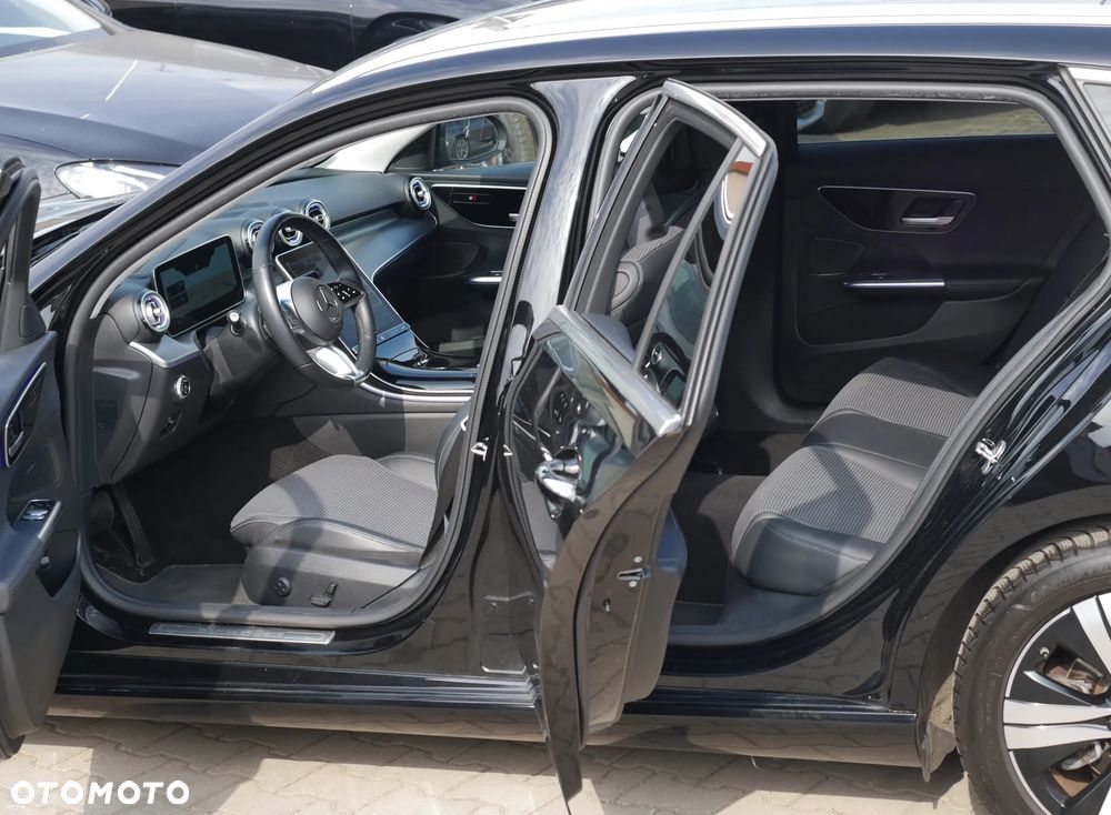 Mercedes-Benz Klasa C 220 d 9G-TRONIC - 12