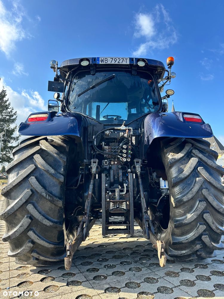 New Holland T7.210 Auto command - 8