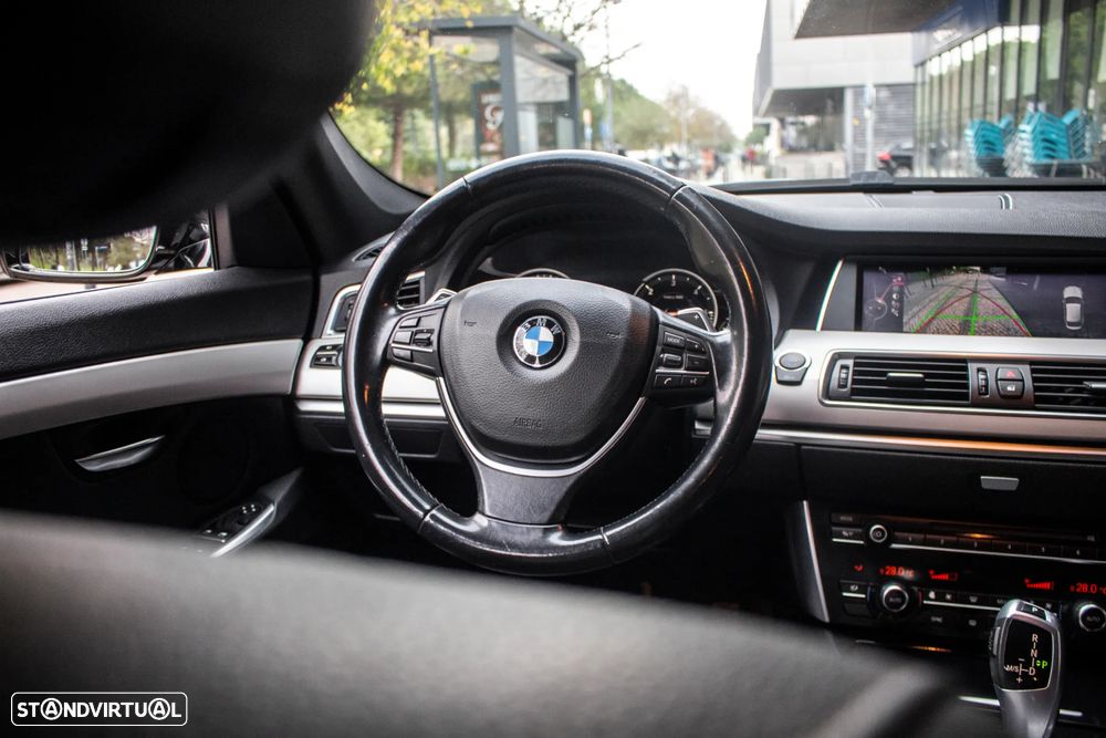 BMW 520 Gran Turismo d Line Luxury - 37