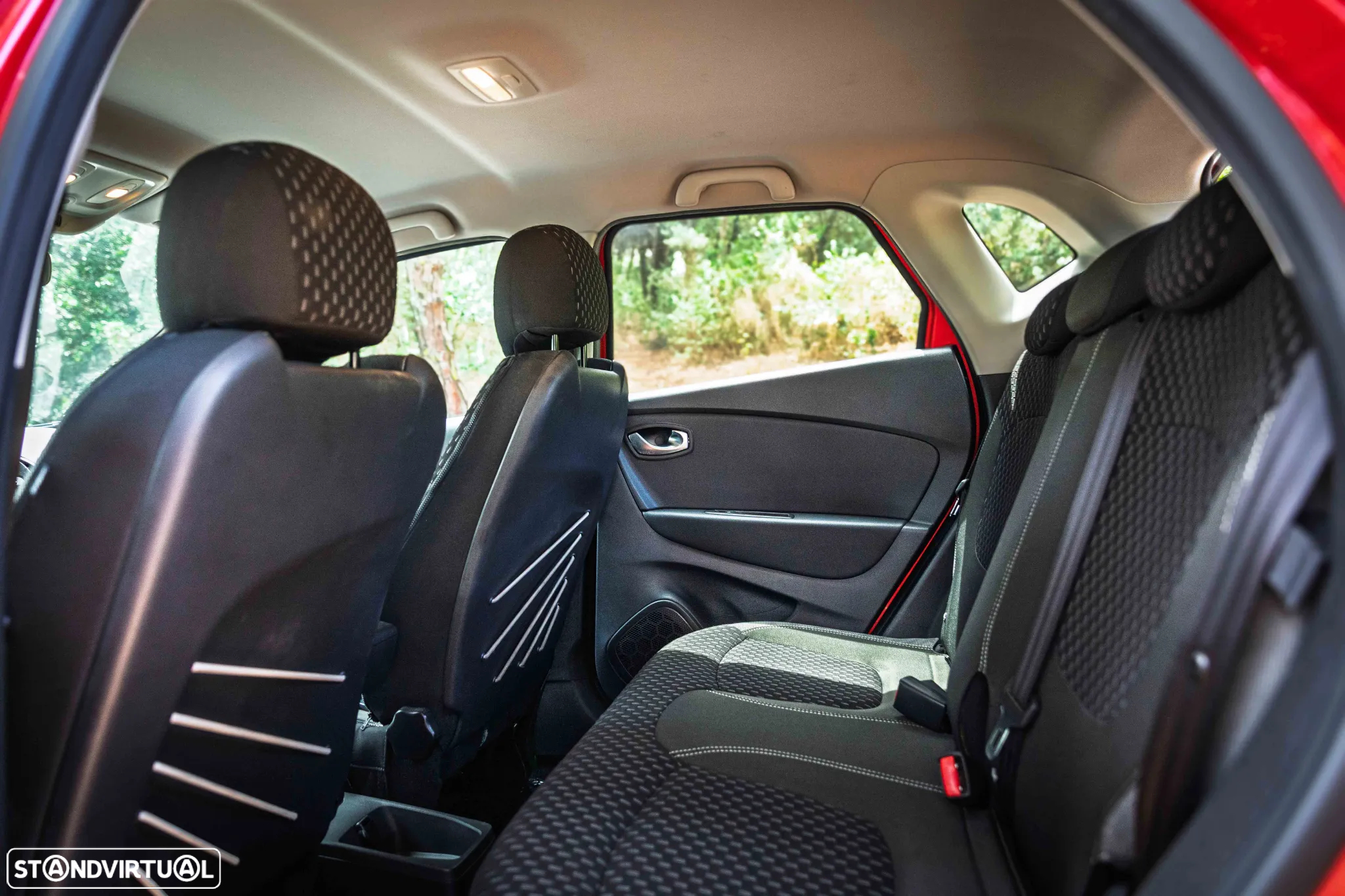 Renault Captur 1.5 dCi Exclusive C/Pneu - 16