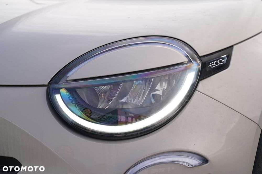 Fiat 600 1.2 Turbo Hybrid La Prima eDCT - 33