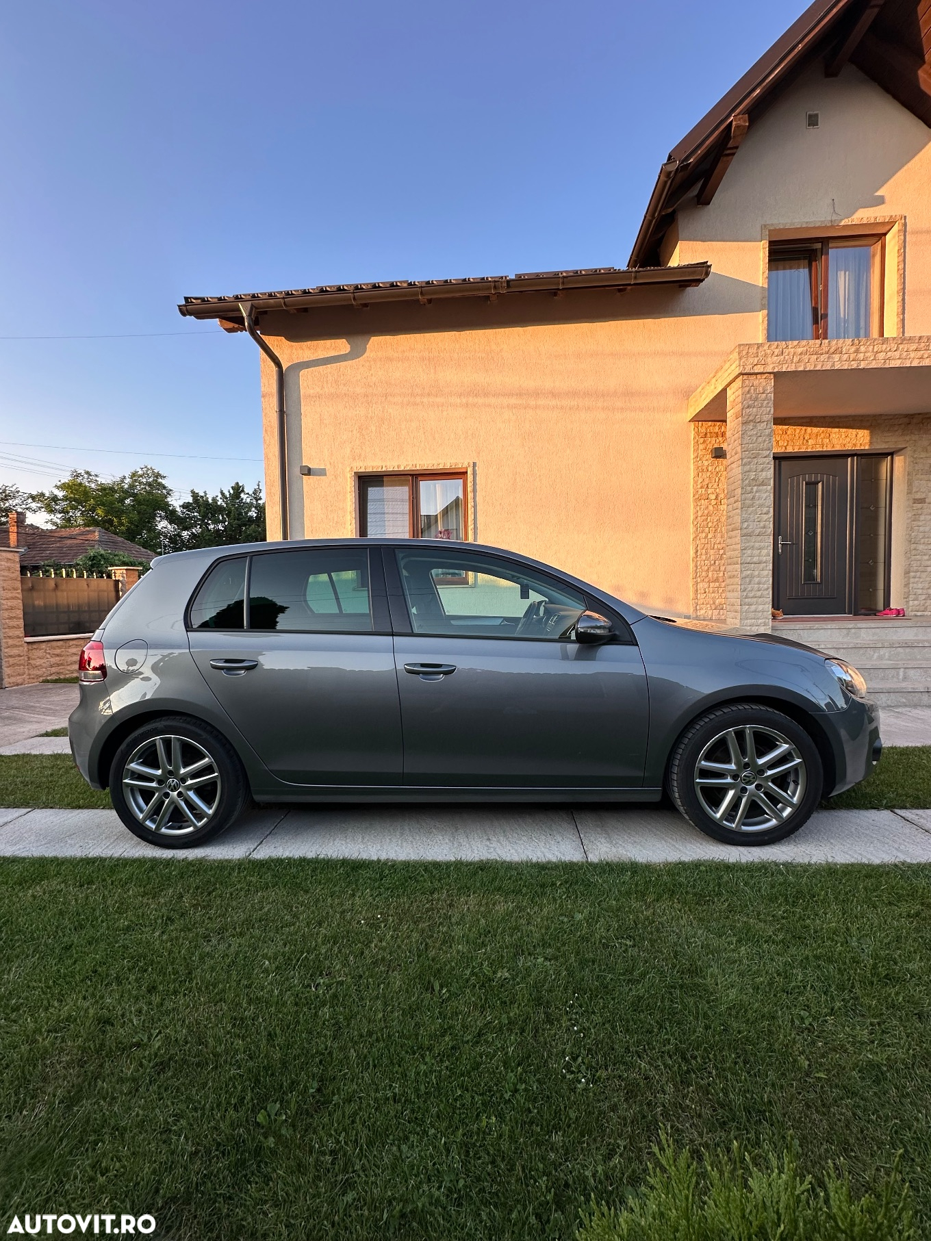 Volkswagen Golf 1.4 TSI Highline - 3