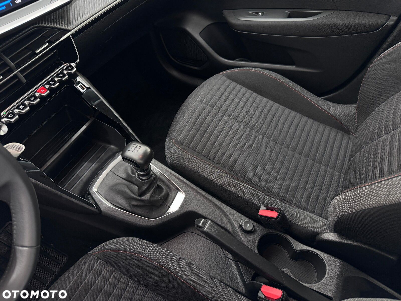 Peugeot 208 1.2 PureTech Active S&S - 24