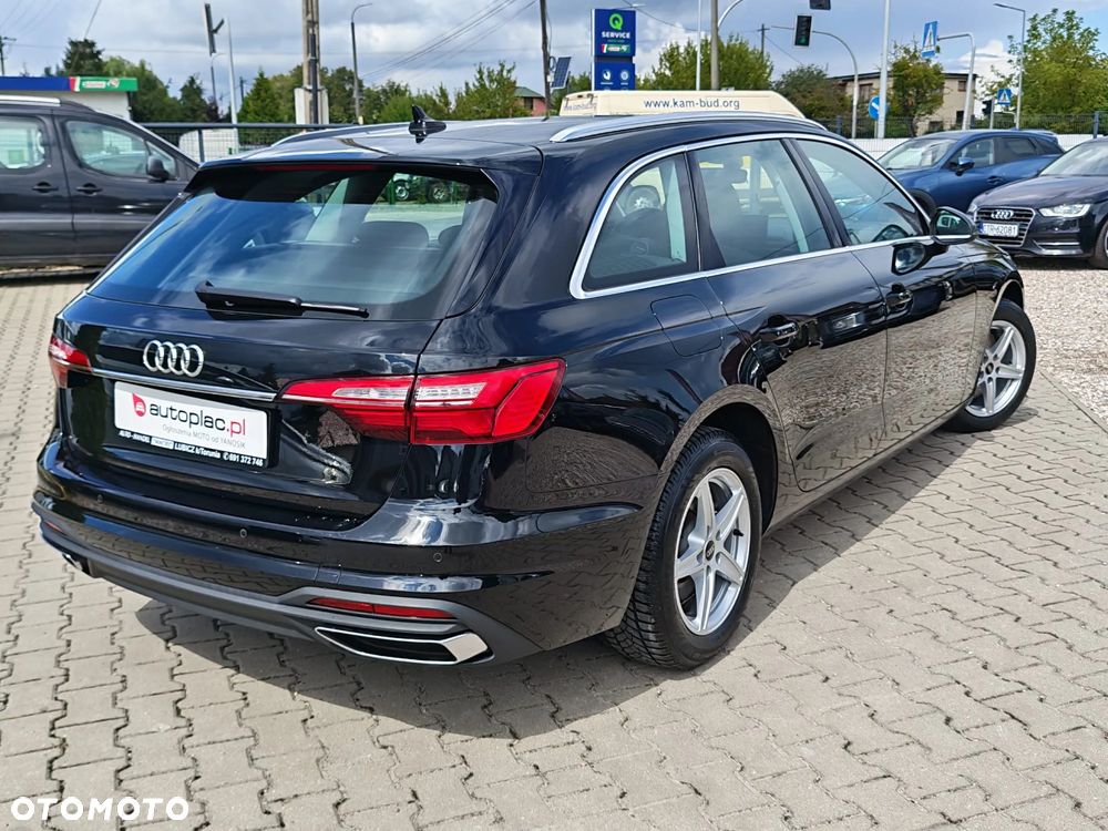 Audi A4 Avant - 8