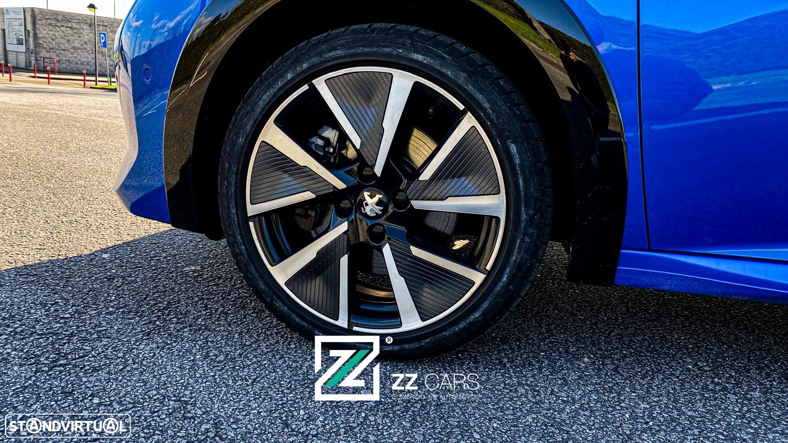 Peugeot e-208 50 kWh GT - 12