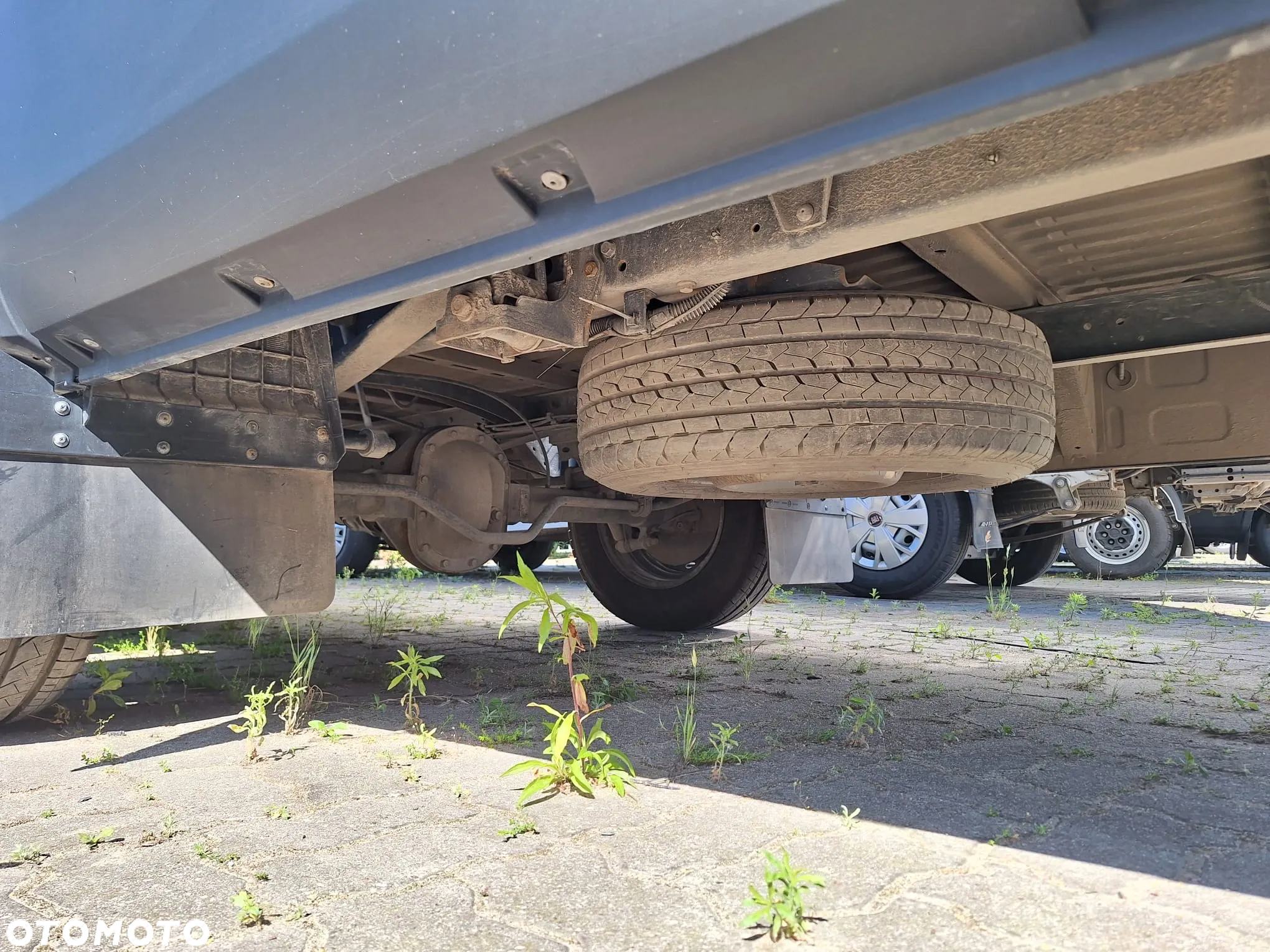 Iveco Daily 35S18 furgon maxi 16m / Krajowy / 3.0 180KM - 24
